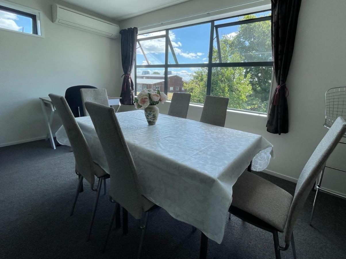 Quiet, New, Sunny Cnzhouse On Upstairs Near Cbd Christchurch Exterior foto