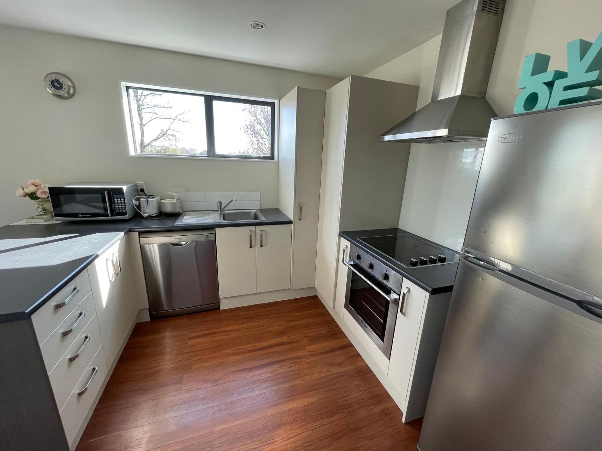 Quiet, New, Sunny Cnzhouse On Upstairs Near Cbd Christchurch Exterior foto